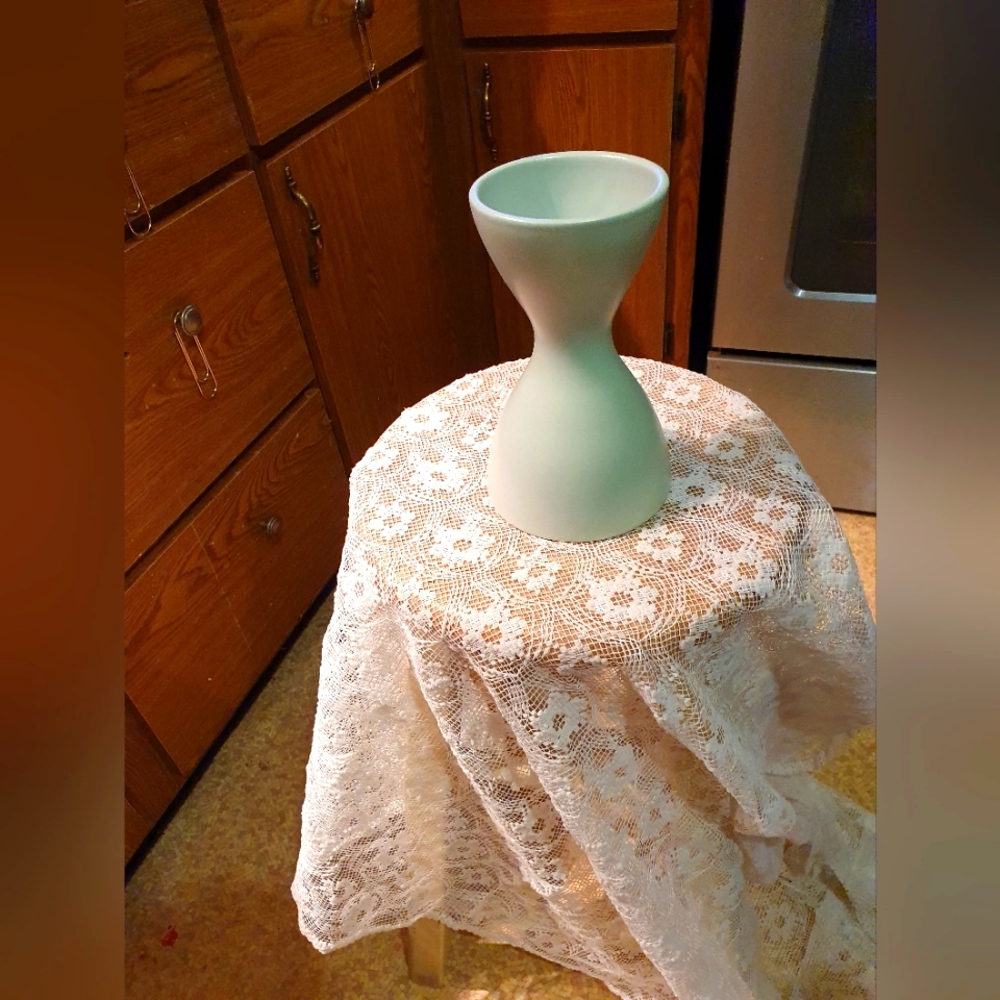 MCM vase